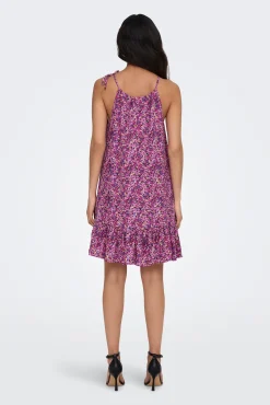 Only Vestido Corto Cuello Halter Rojo