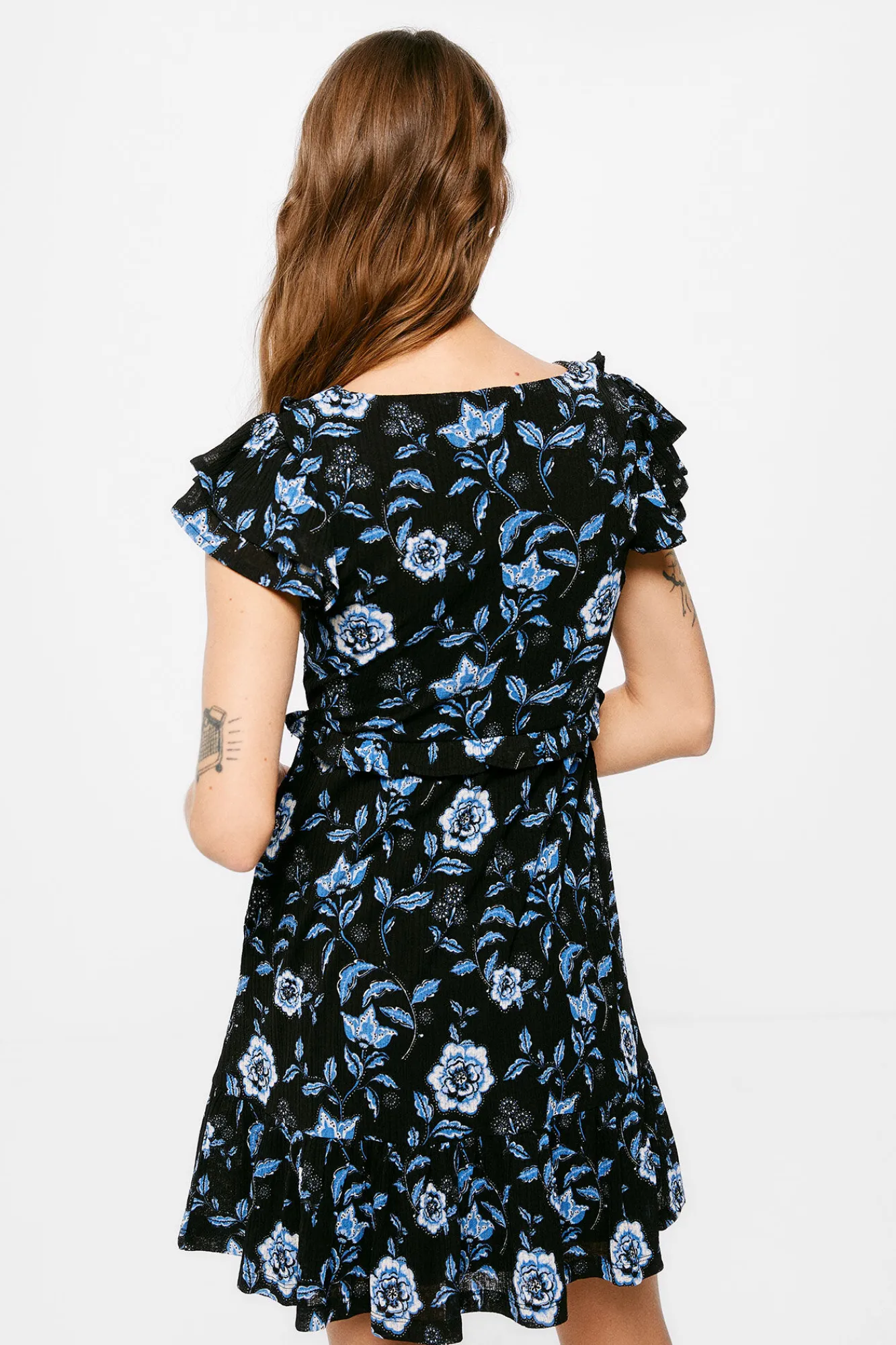 * Vestido Corto Escote Cenefa Negro