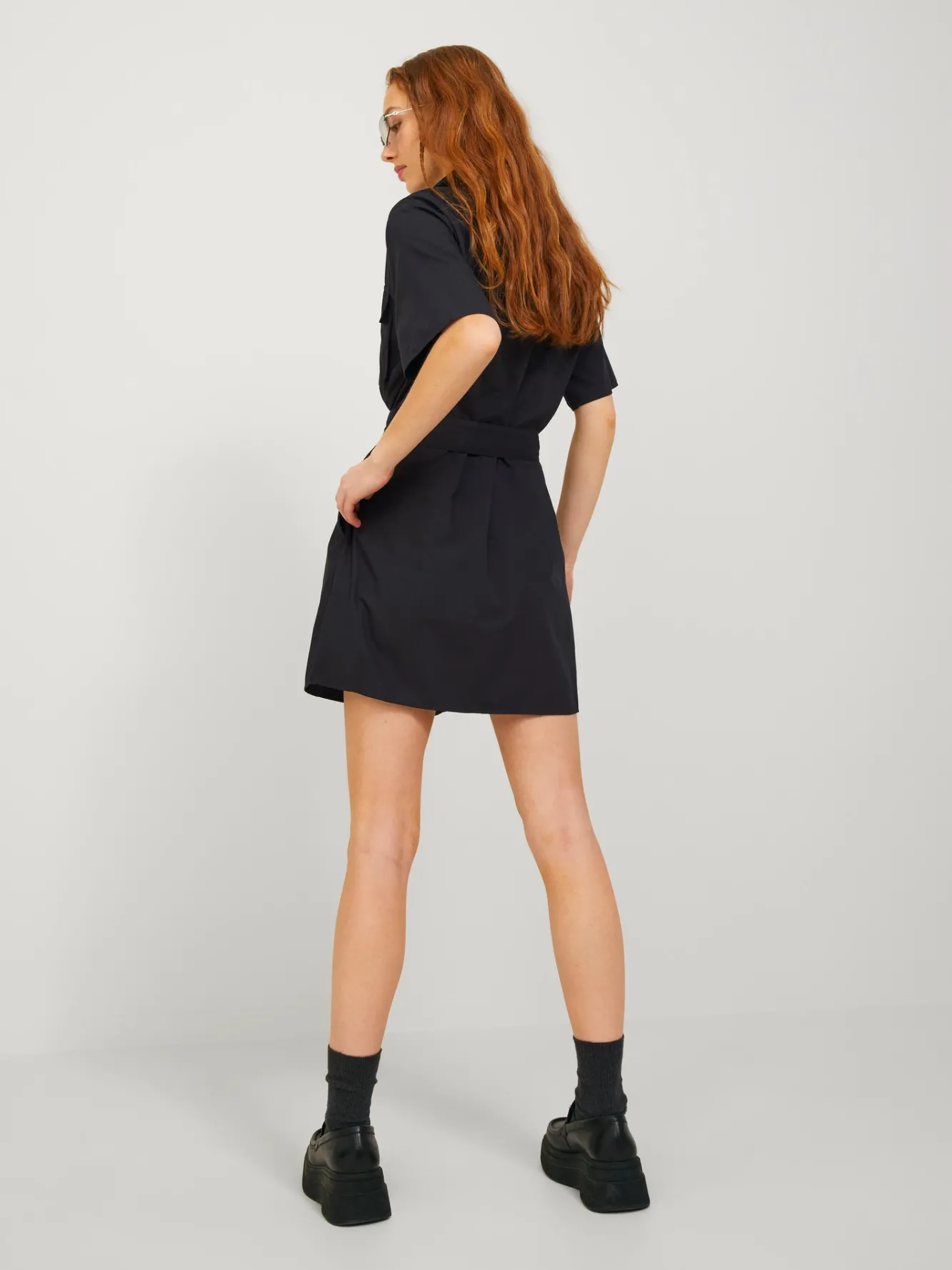 Jack & Jones Vestido Corto Y De Manga Corta Negro Hot