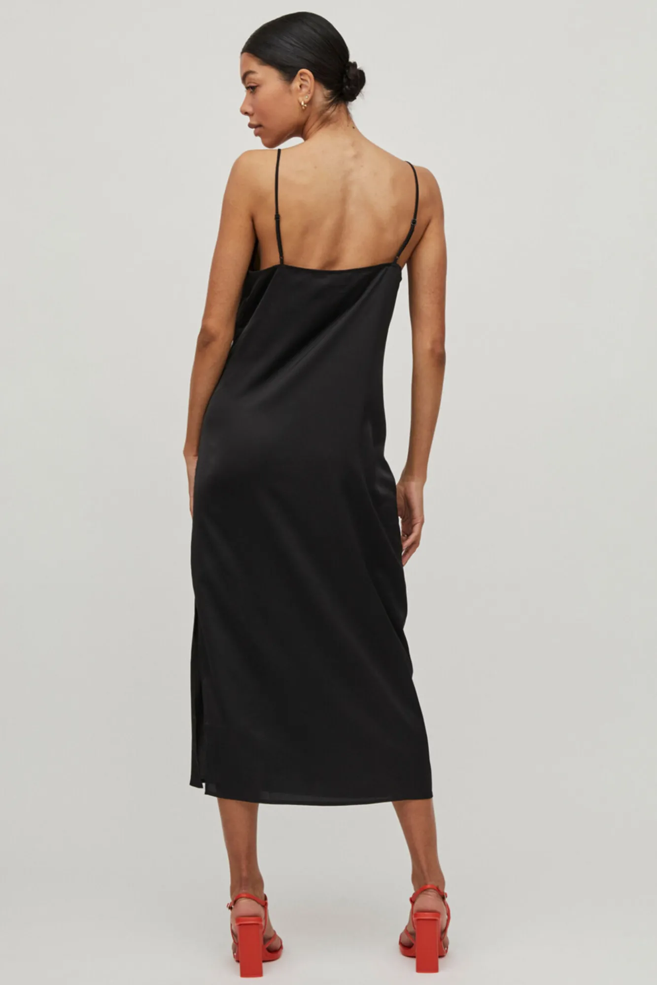 Vila Vestido Largo De Tirantes Satinado Negro Clearance
