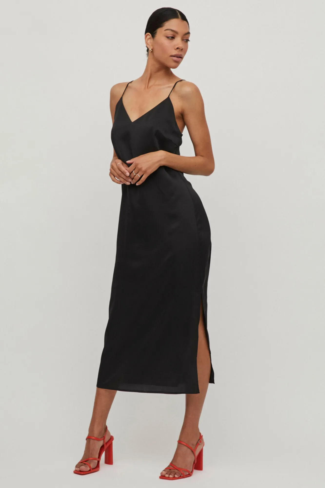 Vila Vestido Largo De Tirantes Satinado Negro Clearance