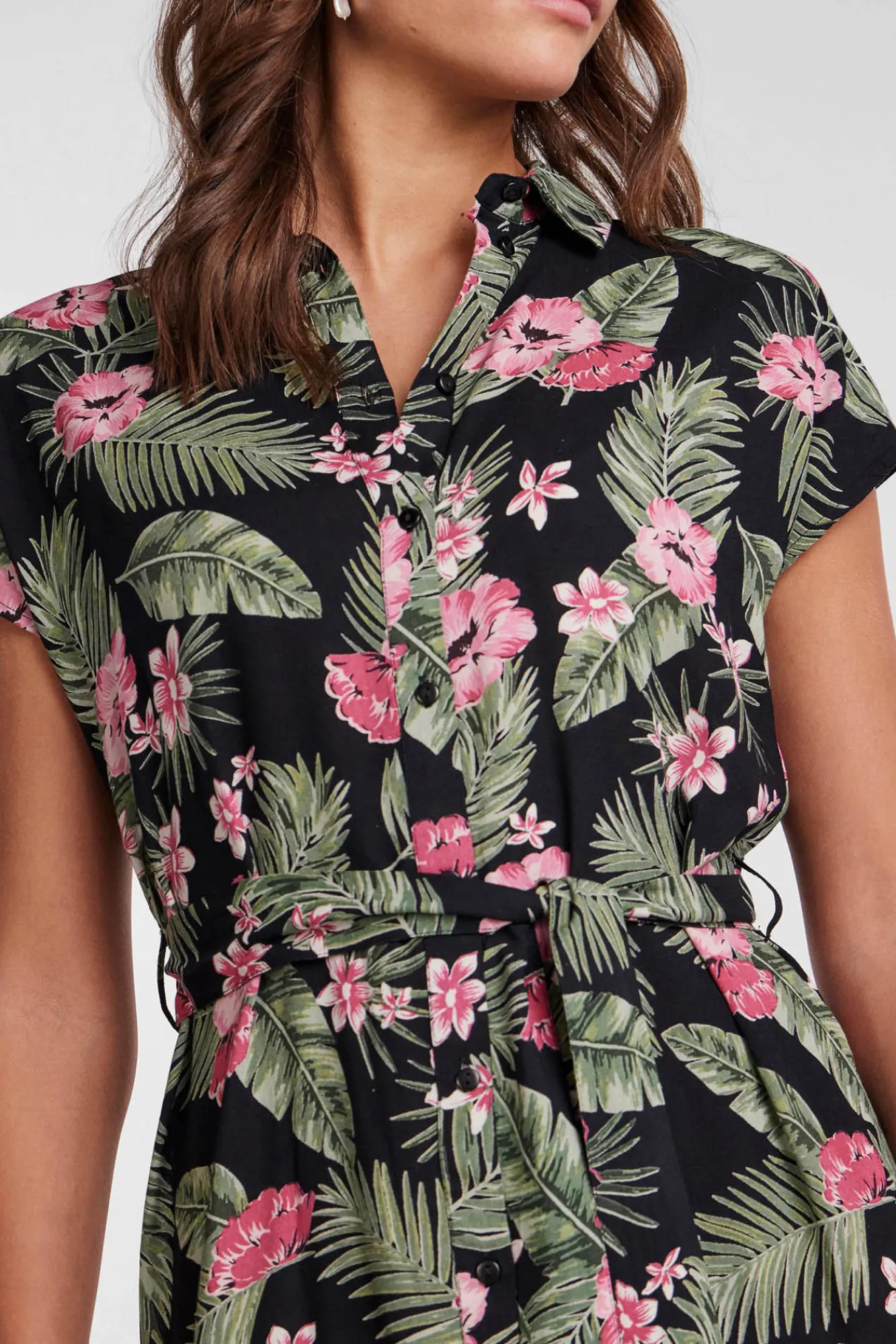 Pieces Vestido Midi Camisero. Estampado Verde Outlet