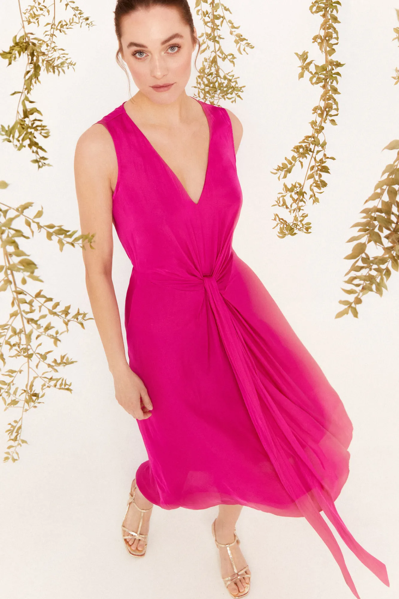 Cortefiel Vestido Satinado Sostenible Fucsia
