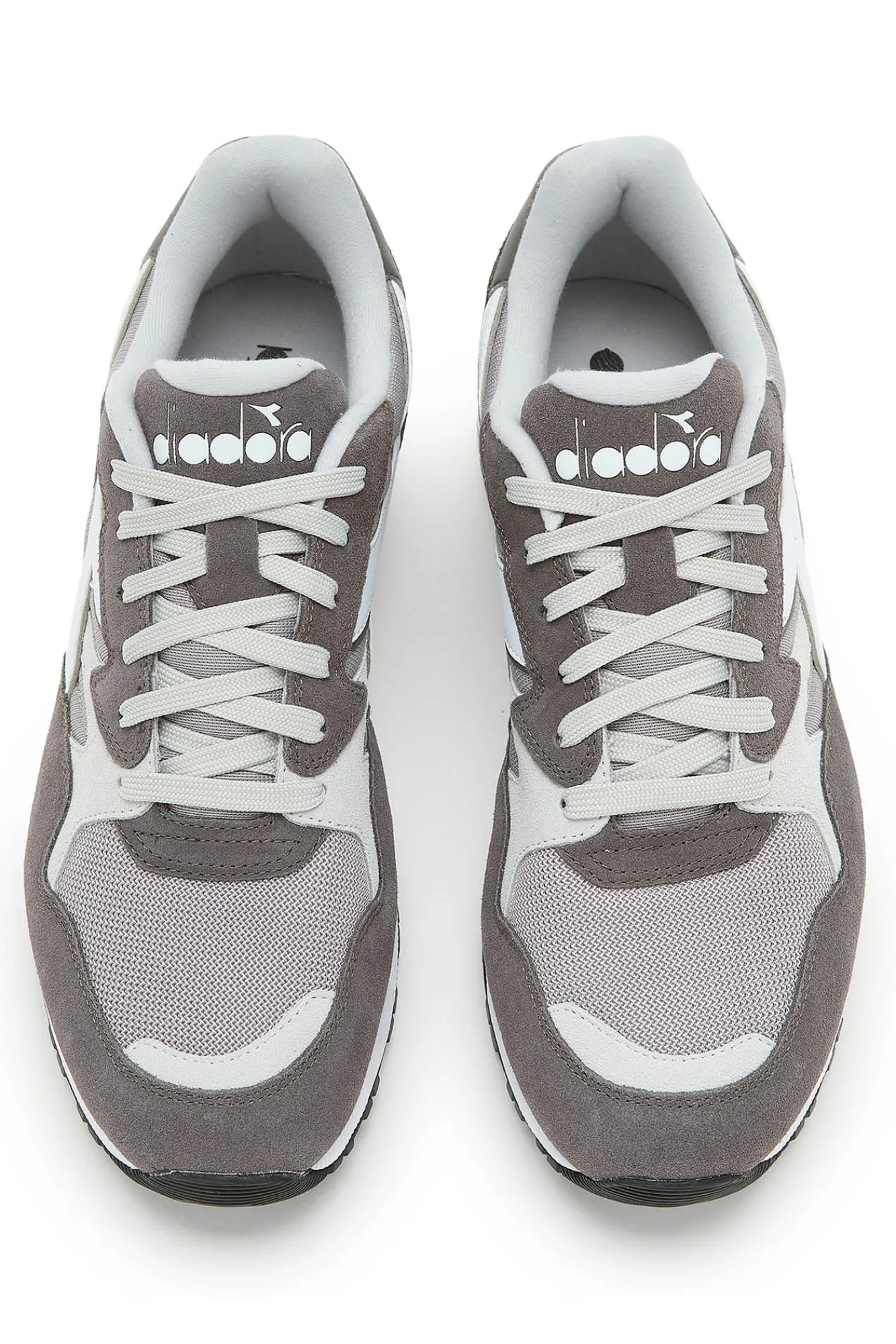 Diadora Zapatilla N902 Gris Claro Outlet